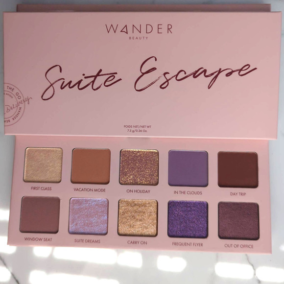 Wander Beauty Suite Escape Eyeshadow Palette - Picture 1 of 4
